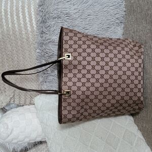 Gucci Shoulder, Tote Bag Brown GG Supreme Gold Hardware Canvas & Leather..